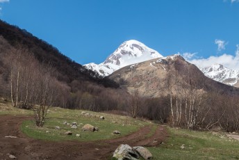 Dit keer ging ik naar Kazbegi omdat ik die berg daar wilde beklimmen.
