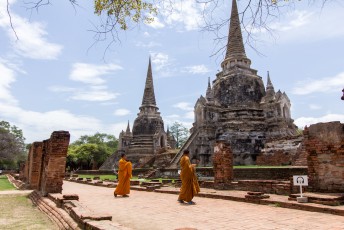en bezoek ik Ayutthaya, waar het leven stil heeft gestaan