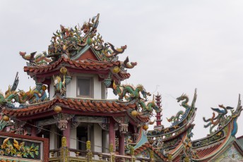 terug in Hualein: een typisch dak van een tempel