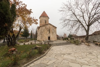 In het nabijgelegen Kisj staat deze Albanese kerk. Maar Kaukasisch Albanië, dat Georgie, Azerbeidzjan en Dagestan omvatte, had niets te maken met de Albanezen op de Balkan.