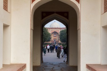 Deze graftombe was zo ongeveer het startpunt voor de architectuur die zijn hoogtepunt bereikte met de Taj Mahal.