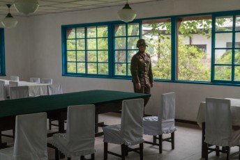 In dit zaaltje in Panmunjom werden de besprekingen om tot een wapenstilstand tussen Noord- en Zuid-Korea te komen gehouden.