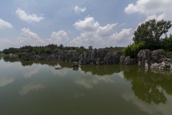 Volgende hypertoeristische attractie, de stone forest bij Kunming.
