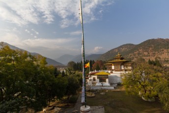 Rinpoche (die van Tiger's Nest) had een visioen dat ene Namgyal op deze plek zou aankomen ooit.