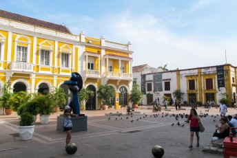 Dit is plaza de San Pedro in het ommuurde historisch centrum.