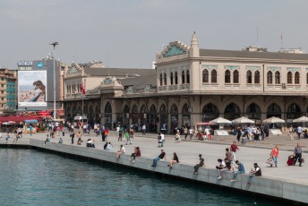 De Kadiköy veerboot terminal.