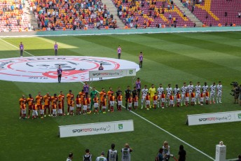 Het was me ternauwernood gelukt om een kaartje voor de laatste wedstrijd van het seizoen van Galatasaray te scoren.