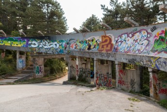 Sindsdien wordt de baan alleen nog gebruikt door graffiti artiesten.